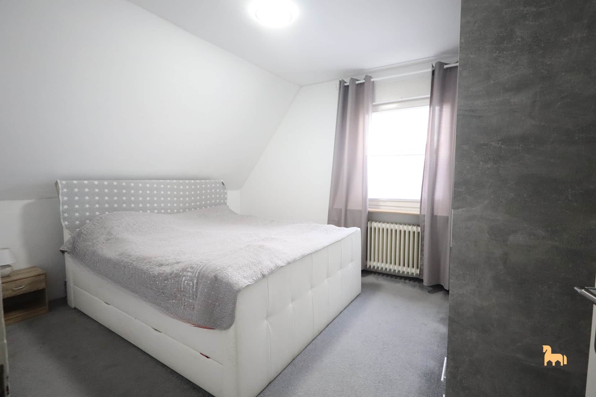 a4b72878-a3c4-4ea7-889b-89745580b12b