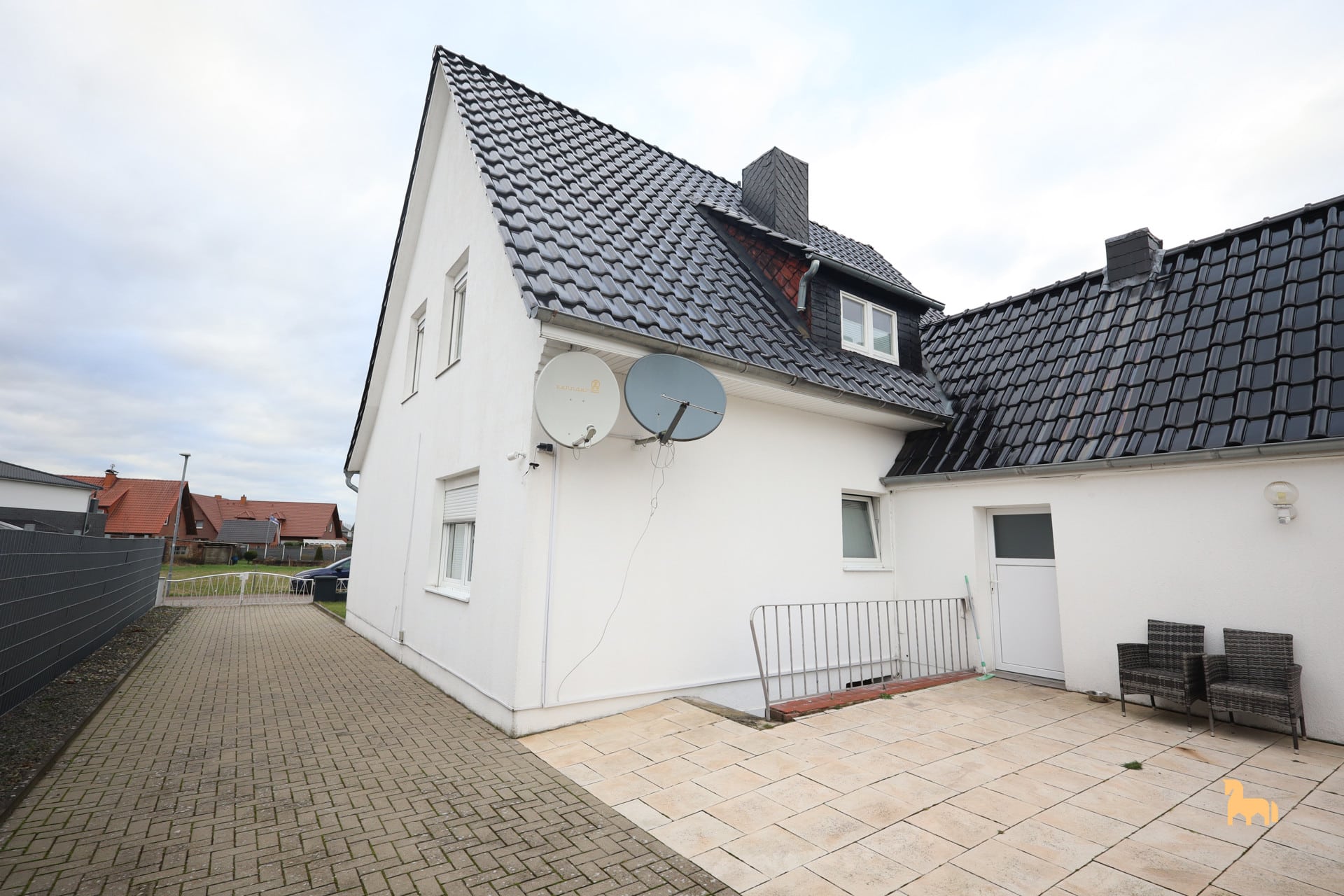 d3e3efdf-f04b-409c-a124-68ec33a0c8e9