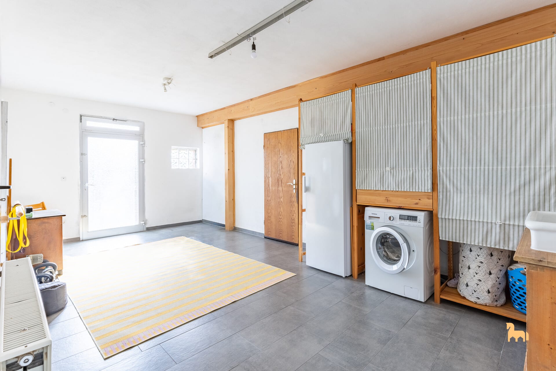 9ea6a3c3-d5e4-4bcc-8e18-a4959caed21e